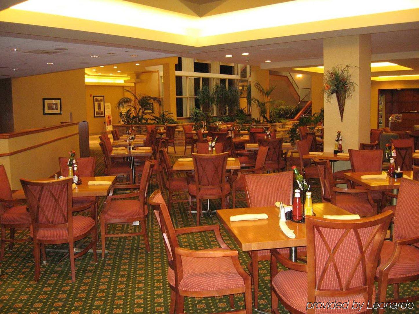 Embassy Suites Winston-Salem Restaurant foto